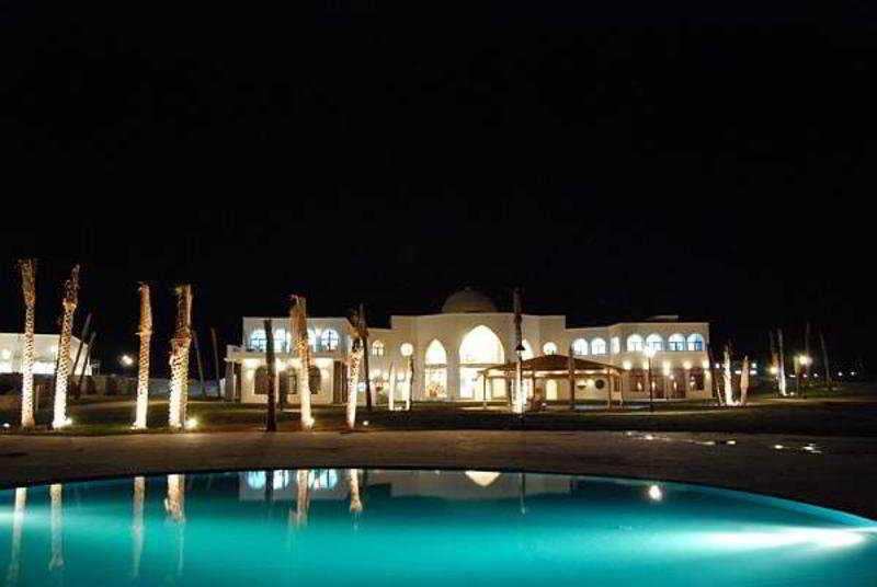 Gorgonia Beach Resort Marsa Alam Exterior photo